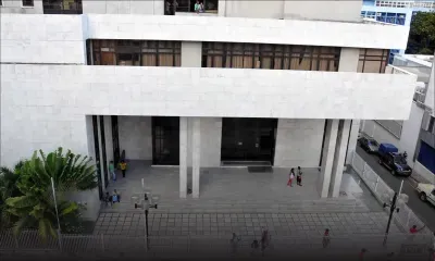 Affaire BAI : charges rayées contre deux ex-cadres d’une banque