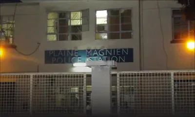 Au Bouchon : des ados obstruent la route et saccagent une fourgonnette