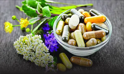 Compléments nutritifs : les gélules et autres ampoules buvables sont-elles utiles ?