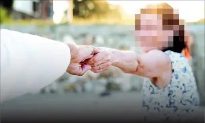 Liaisons interdites : À 90 ans, elle défie sa famille et quitte sa maison par amour