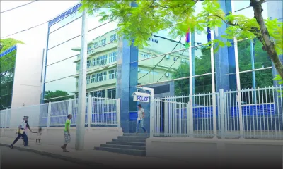 Au poste de police de Flacq: soumis de force à une parade d’identification par... téléphone