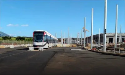 Parlement : la loi sur le Metro Express présenté