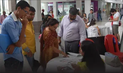 Social: défilé, initiation à la musique et job fair