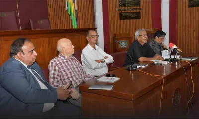 À la mairie de Port-Louis : plaidoyer pour une nouvelle Constitution 