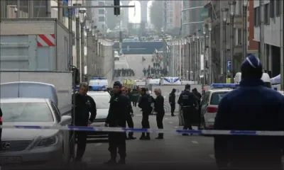 Attentats: le suspect-clé Mohamed Abrini et quatre autres personnes arrêtés à Bruxelles