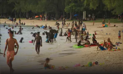 En images : qui dit lundi de Pâques, dit fête à la plage