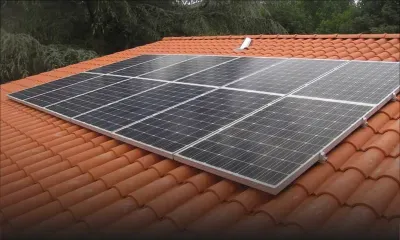 Nouveau plan pour les panneaux solaires : 2000 petites entreprises commerciales ciblées