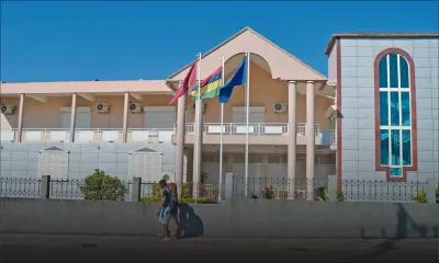 Négligence médicale alléguée : un médecin demande à recourir à une révision judiciaire