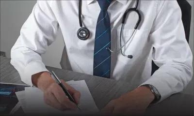 Détenteur d’une seule attestation après des années d’études : un physiothérapeute peine à rentrer au pays