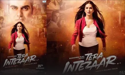 Tera Intezaar : Trois chansons et plusieurs scènes filmées chez nous 