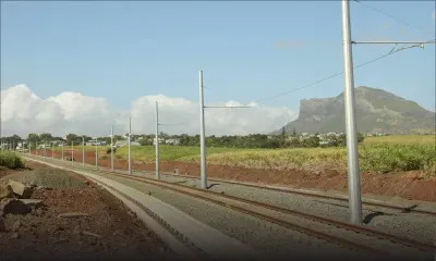 Incident peu avant Barkly : un enfant assis sur les rails