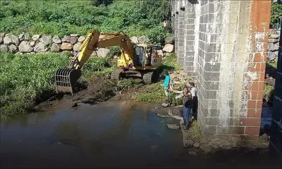 Canal-Dayot: échange animé entre Raj Dayal et des habitants