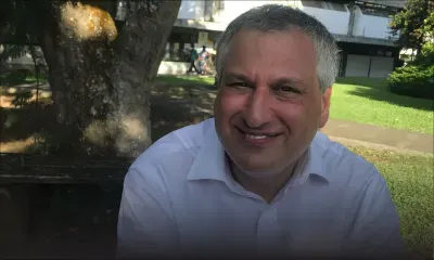 Le Professeur Imre Bennett Leader : un féru des mathématiques