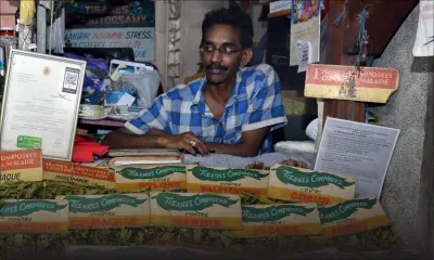 Jay Mootoosamy, herboriste au Marché Central : des herbes pour guérir au naturel