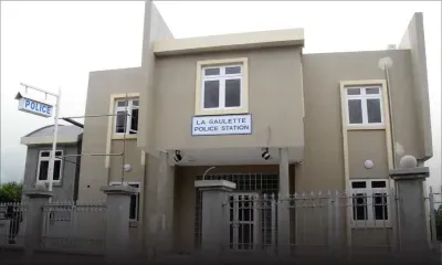 En lune de miel dans un chalet à Maurice : une Américaine épiée sous la douche par un voyeur 