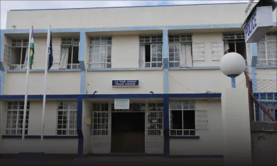 Accident mortel à La Tour Koenig : un aide-chauffeur meurt coincé contre un portail