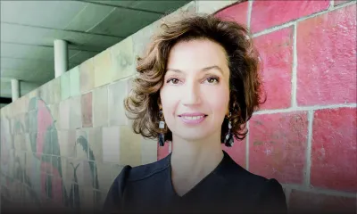 Audre Azoulay  à Maurice