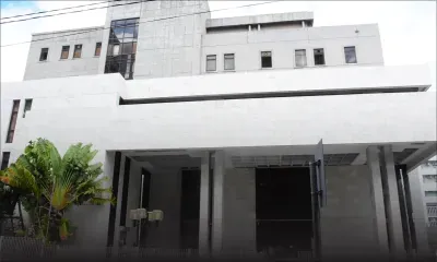 Abus sexuels sur une adolescente : un an de prison infligé à un maçon