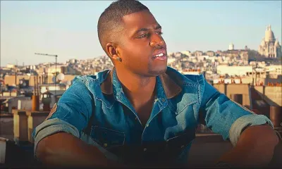 Axel Tony, artiste français: «Un bon chanteur se juge sur la durée»