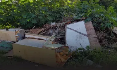 Pollution : des débris jetés sur son terrain sans son consentement