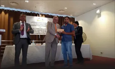 Au Plaza, remise de chèques pour la dalle - Mahen Jhugroo : «Notre gouvernement offre des maisons aux plus méritants»