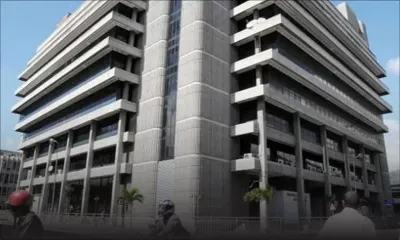 Retraité déclaré mort à tort : sévères critiques de la Cour suprême contre un officier de l’État civil 