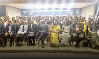 Le ministre Mahend Gungapersad : «Les recteurs ne peuvent pas rester assis à leur bureau»