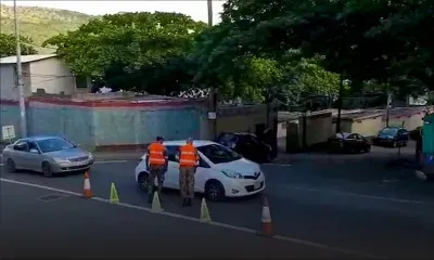 Vallée-Pitot en zone rouge : des « roadblocks » pour faire respecter les consignes sanitaires 