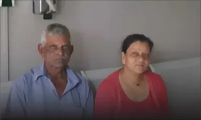 Un couple âgé en détresse : appel pour obtenir des feuilles de tôle et des tuyaux galvanisés