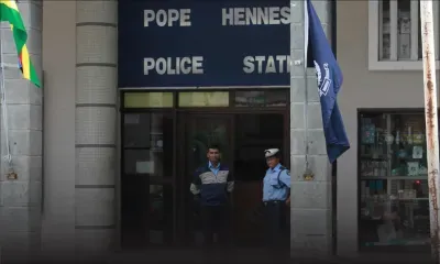Pope Hennessy : un directeur de compagnie accuse son associé pour une sombre affaire d’extorsion