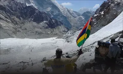Sanjay Dindyal, 63 ans : de chauffeur de bus au sommet de l’Himalaya