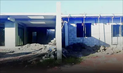 À Solitude : leur voisin ne respecte pas les règles de construction