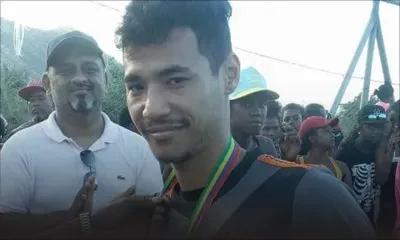 Un jeune motocycliste perd la vie