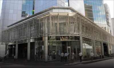 Ivan Collendavelloo critique la hotline 170 : Mauritius Telecom initie une enquête