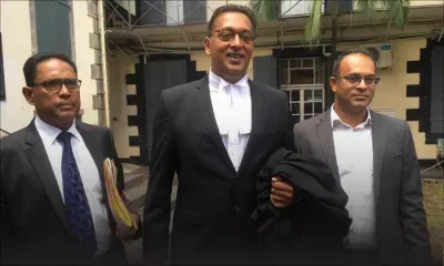 En Cour suprême : Ivan Collendavelloo conteste la pétition du Reform Party