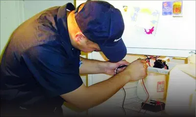 Un réfrigérateur qui ne... garde rien au frais