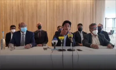 Nando Bodha face à la presse