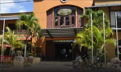 Lors d’une cérémonie de remise de prix : arrêté après avoir insulté un ministre et agressé une policière