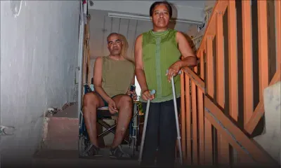 Il vit en appartement : Cyril, handicapé moteur, ne peut sortir de chez lui