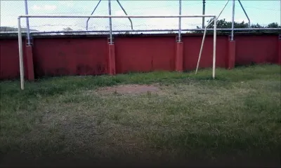 Brisée-Verdière: un terrain de foot en rénovation depuis deux ans