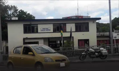 Disculpés pour corruption : deux constables se disent soulagés