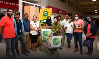 Rempli to Caddie : Suzanne Limfoong repart avec des provisions d’une valeur de Rs 6 107,12