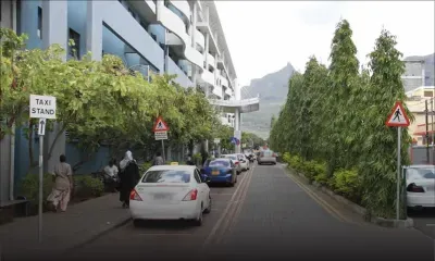 À l’hôpital Dr A. G. Jeetoo : les chauffeurs de taxi dans l’obscurité