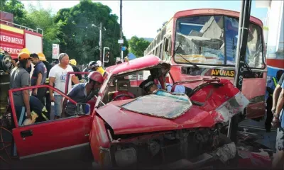 Port-Louis : la collision entre un bus et un 4×4 a fait un mort
