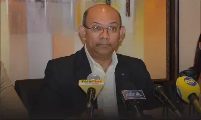 Etienne Sinatambou : «Je demande à Xavier-Luc Duval de se ressaisir et de s’excuser»