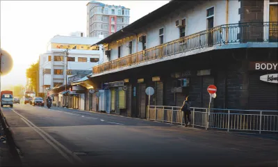 Consommation : les commerçants des villes font grise mine