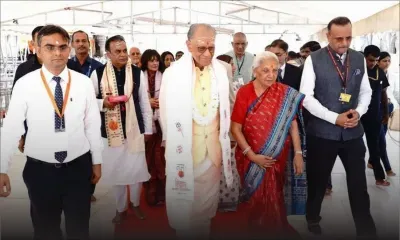 Navin Ramgoolam au sanctuaire de Kashi Vishwanath 