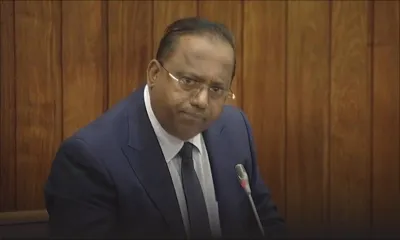 Questions au Premier ministre : Sudesh Rughoobur traite ses affaires dans l’hémicycle