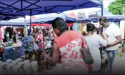 Metro Express : les marchands de la place Decaen déplacés vers le centre de Port-Louis