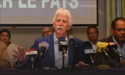 Paul Bérenger : «Aligner un candidat commun à la partielle devient ridicule»